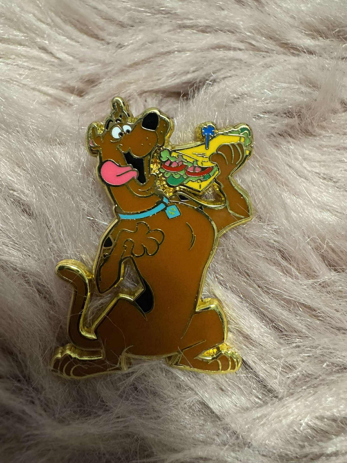 Scooby Doo Loungefly Pin