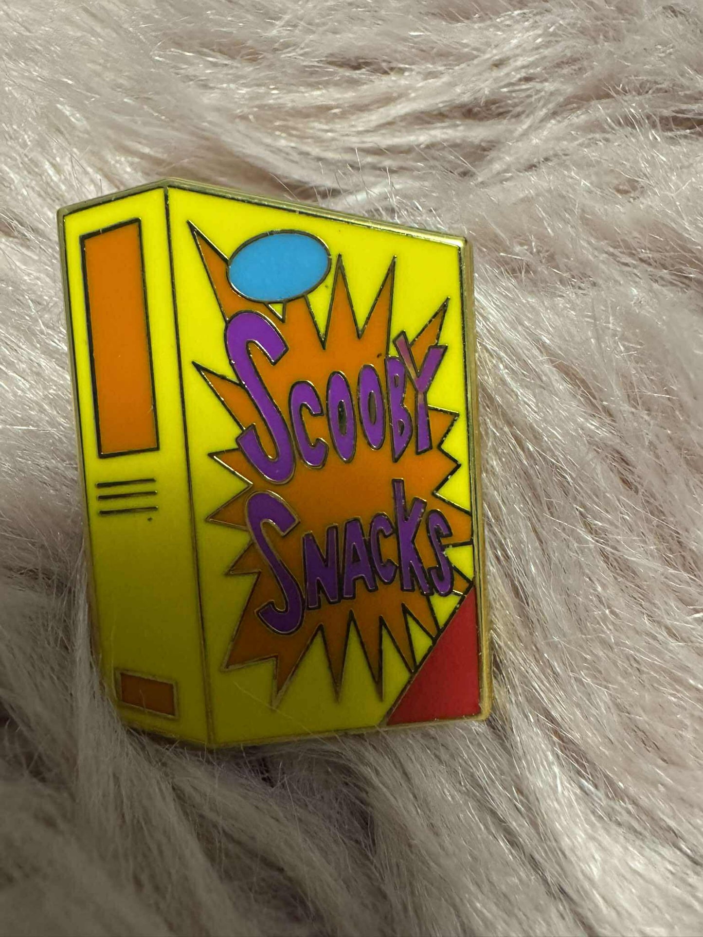 Scooby Doo Loungefly Pin