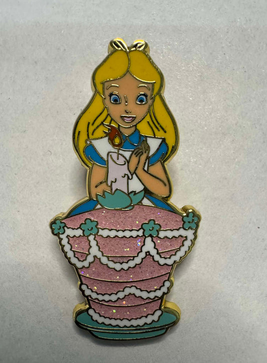 Loungefly Alice im Wunderland Pin